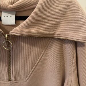 Varley Vine Women's Tan Half Zip Size M